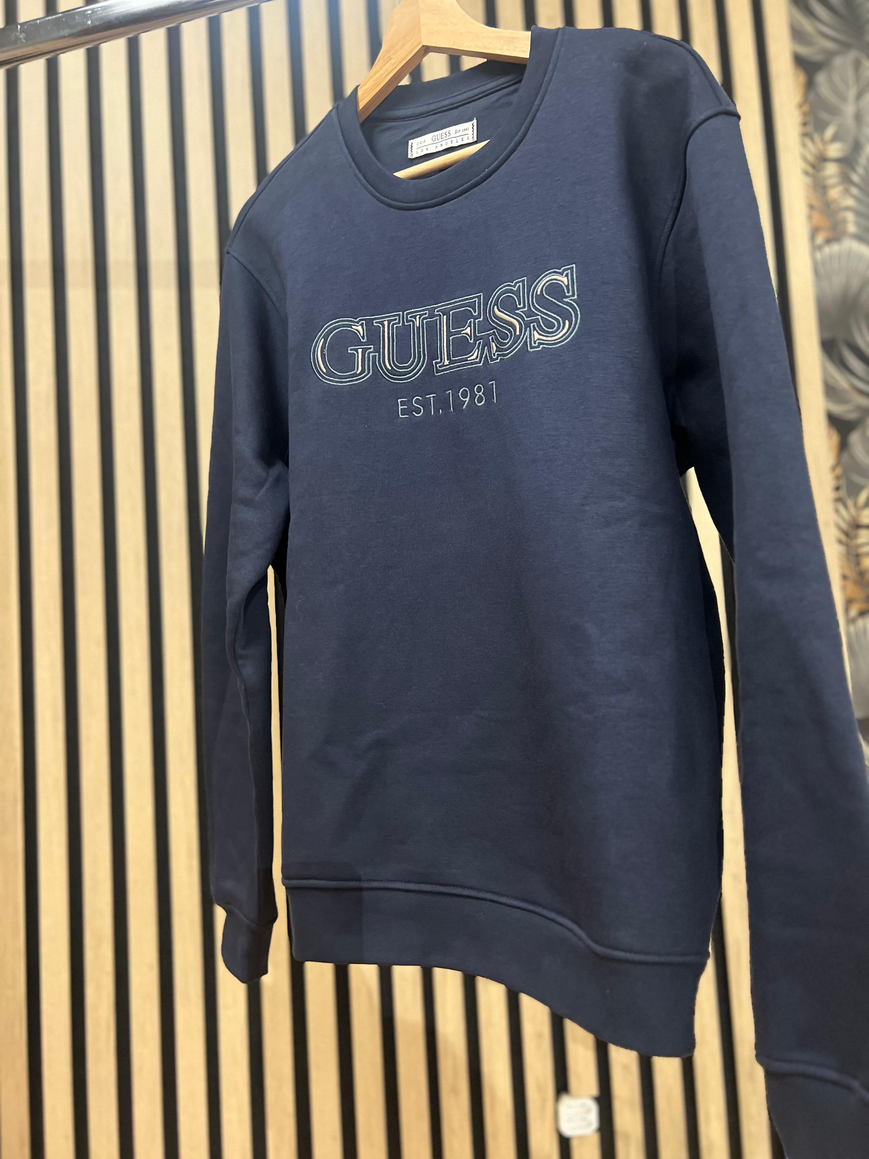 Sudadera GUESS letras
