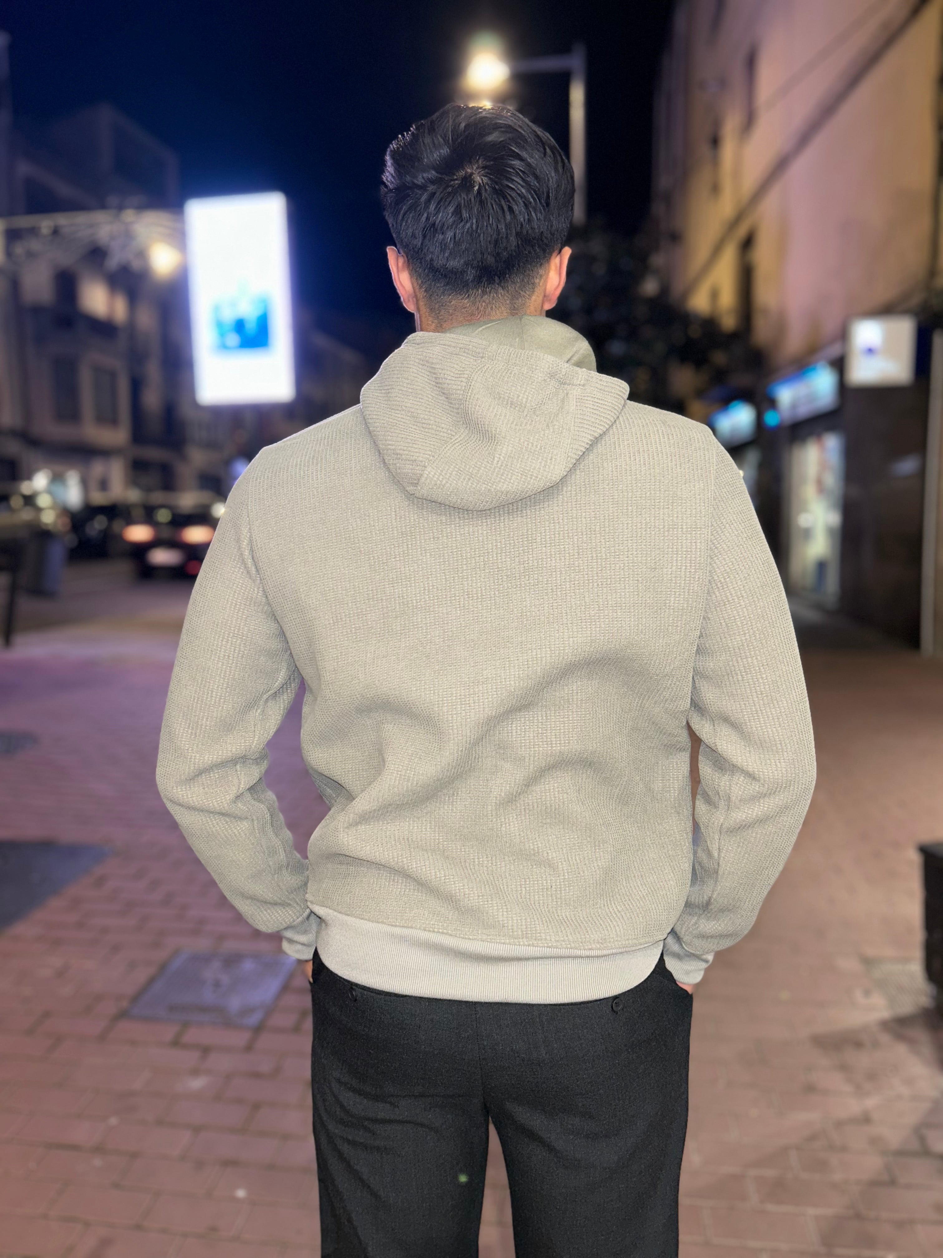 Sudadera calada
