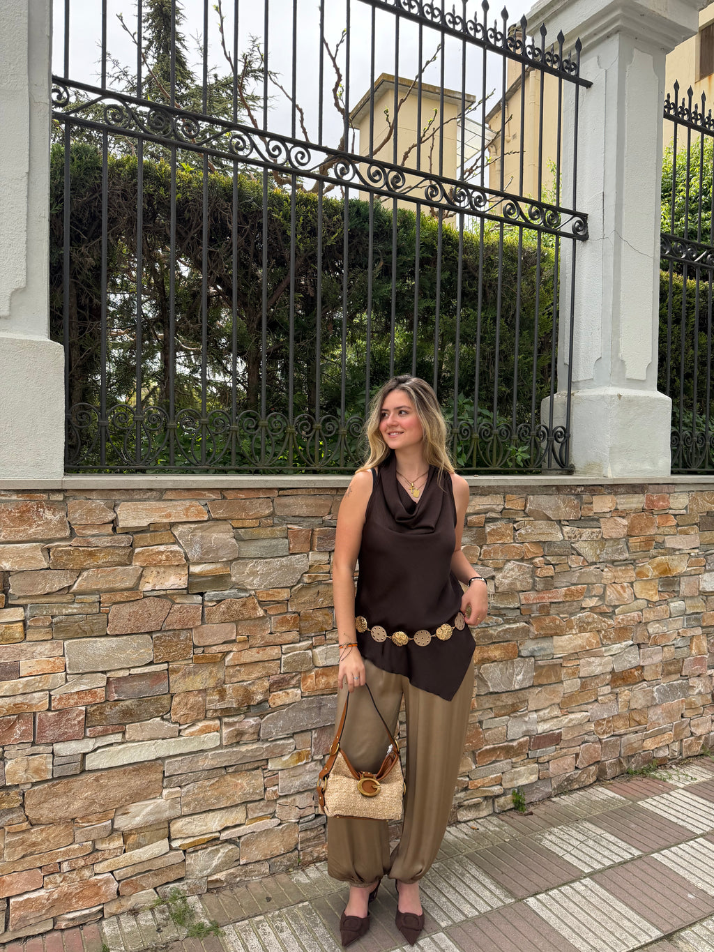 Bolso guess rafia