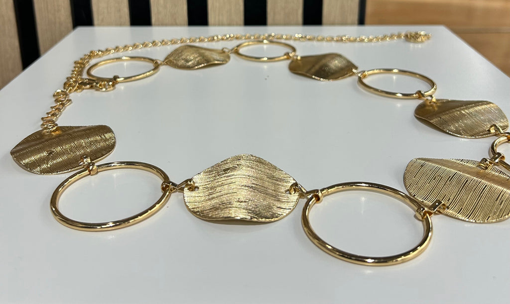 Cinturón metalizado