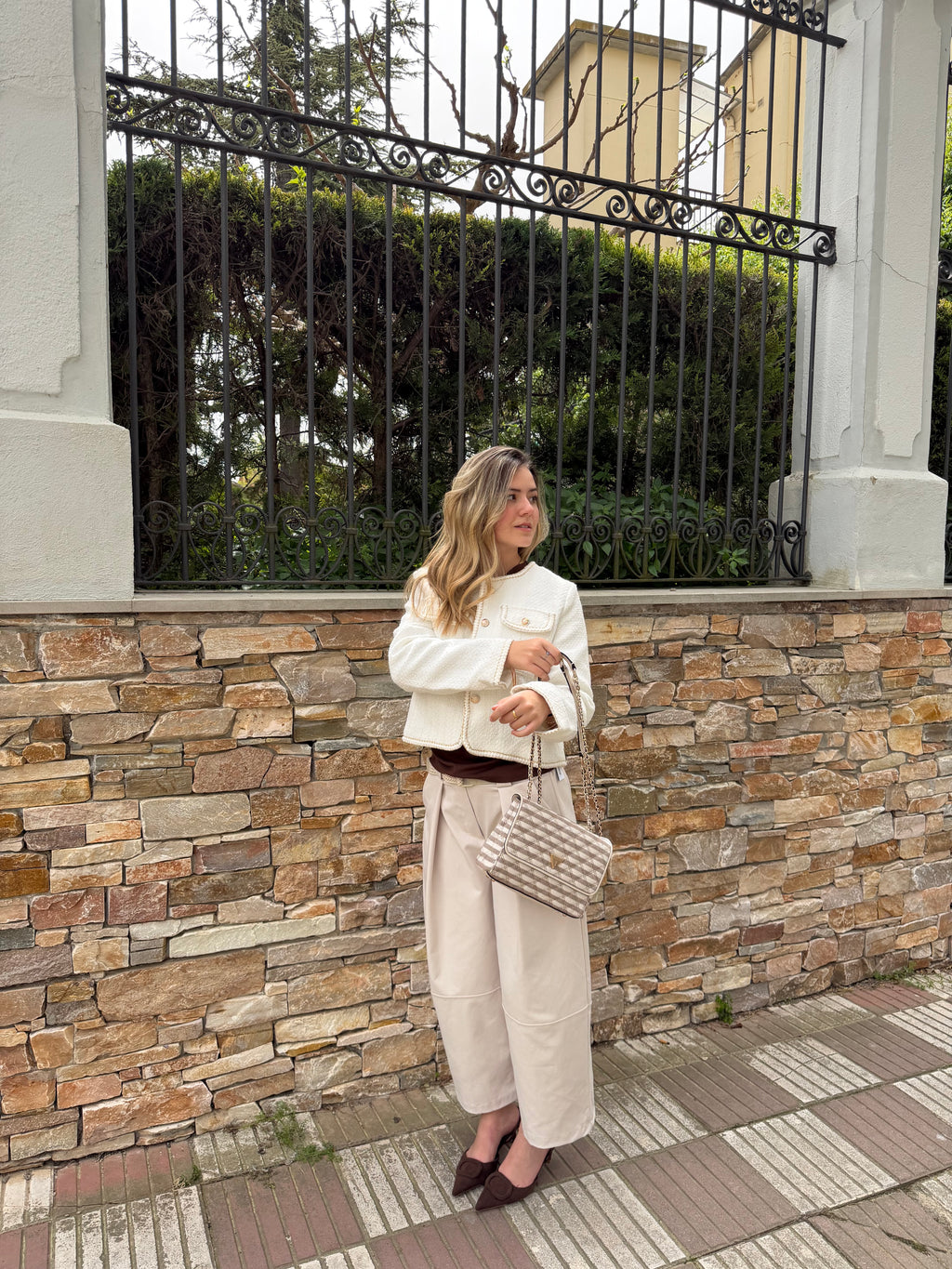 Bolso guess london