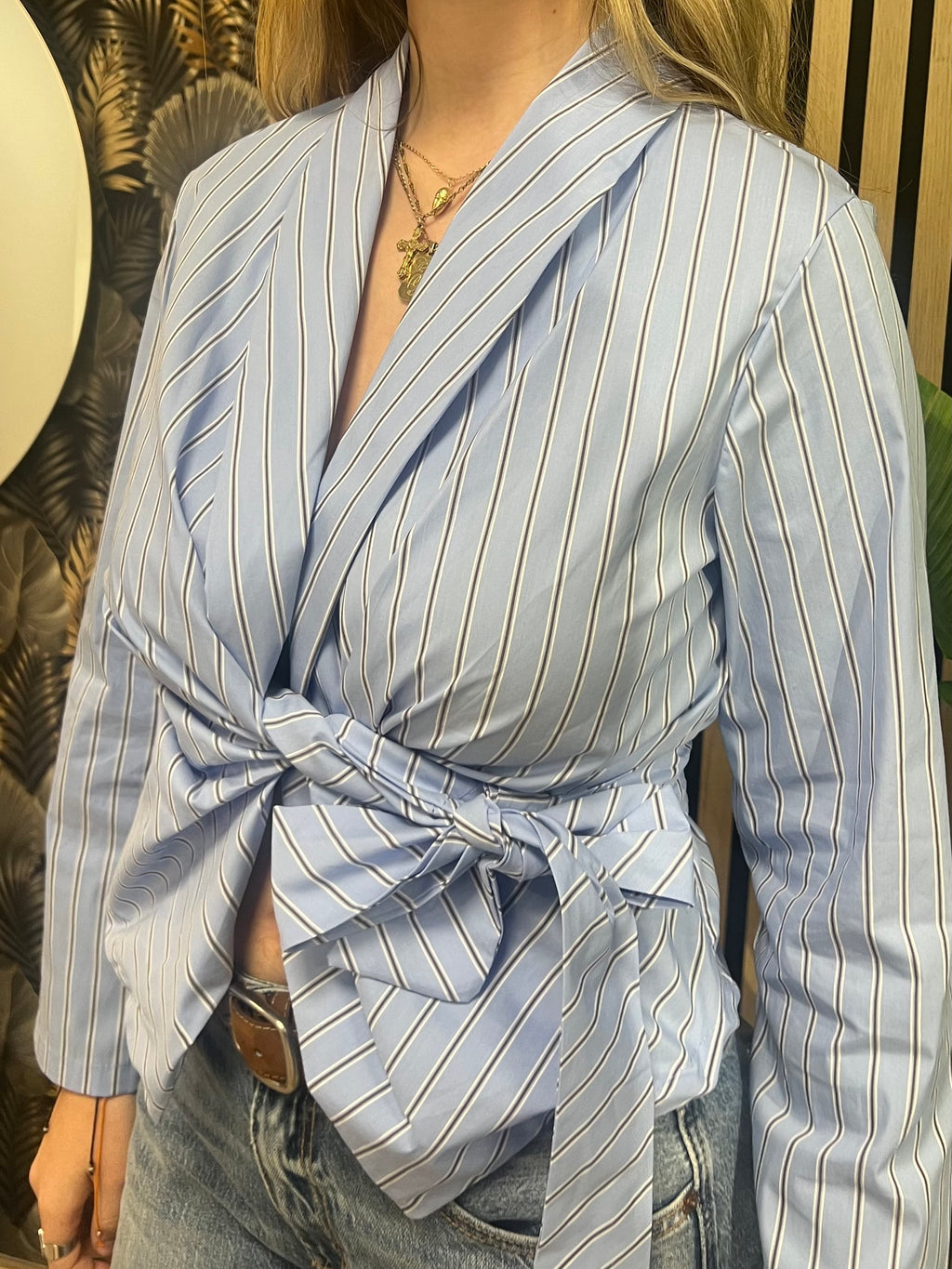 Camisa cruzada