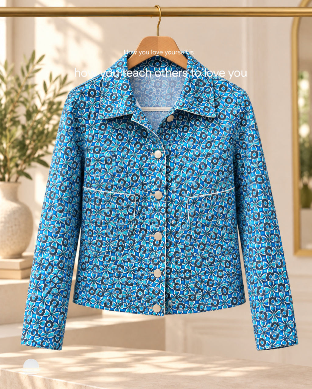 Chaqueta sobre camisa